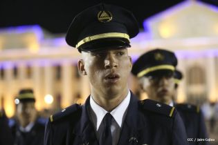 Daniel y Rosario presiden XVI acto de graduación de cadetes de la Policía