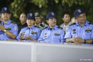 Daniel y Rosario presiden XVI acto de graduación de cadetes de la Policía