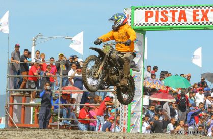 ¡Rugir de motores en el Paseo Xolotlán!