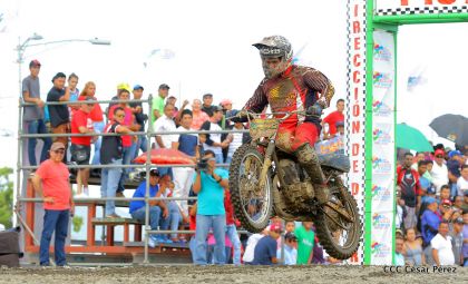 ¡Rugir de motores en el Paseo Xolotlán!