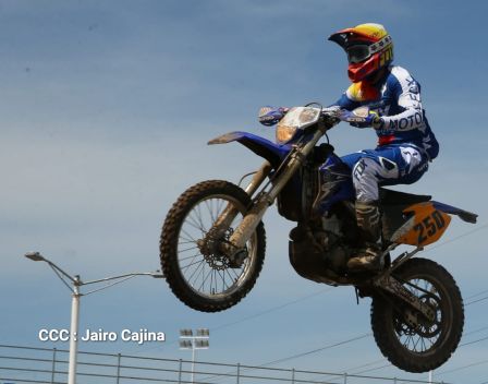 ¡Rugir de motores en el Paseo Xolotlán!