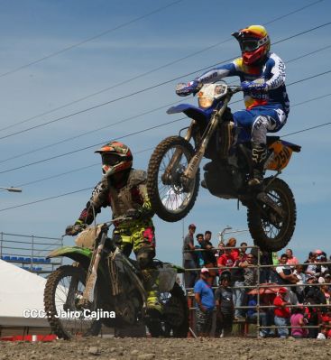 ¡Rugir de motores en el Paseo Xolotlán!