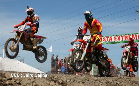 ¡Rugir de motores en el Paseo Xolotlán!