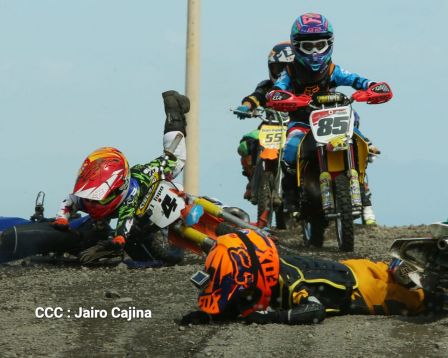 ¡Rugir de motores en el Paseo Xolotlán!