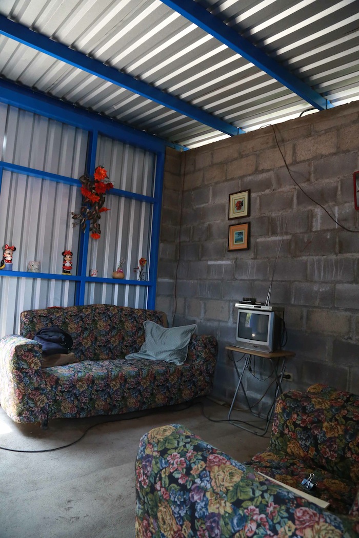 Familias leonesas felices con sus viviendas solidarias