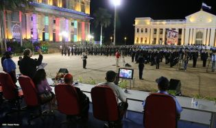 Daniel y Rosario presiden XVI acto de graduación de cadetes de la Policía