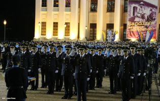 Daniel y Rosario presiden XVI acto de graduación de cadetes de la Policía