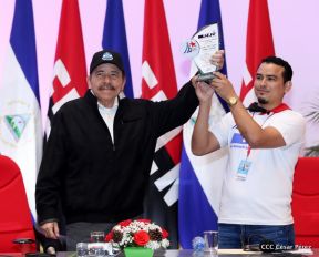 XVI Congreso de la UNEN