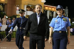 Daniel y Rosario presiden XVI acto de graduación de cadetes de la Policía
