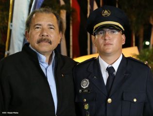 Daniel y Rosario presiden XVI acto de graduación de cadetes de la Policía