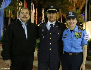 Daniel y Rosario presiden XVI acto de graduación de cadetes de la Policía