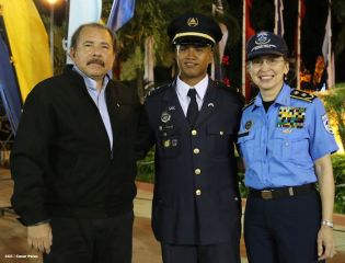 Daniel y Rosario presiden XVI acto de graduación de cadetes de la Policía