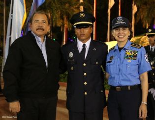 Daniel y Rosario presiden XVI acto de graduación de cadetes de la Policía
