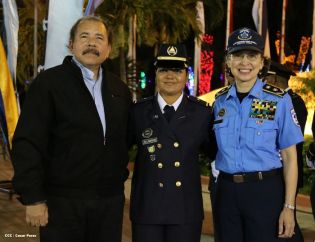 Daniel y Rosario presiden XVI acto de graduación de cadetes de la Policía