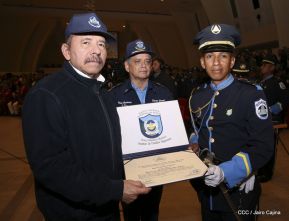  XXI Promoción de cadetes de la Academia de Policía Walter Mendoza