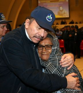  XXI Promoción de cadetes de la Academia de Policía Walter Mendoza