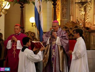 Misa en León por Centenario Provincia Eclesiástica de Nicaragua