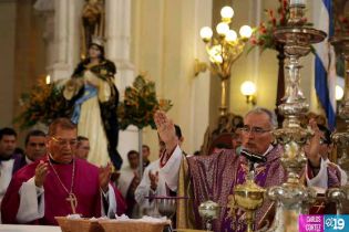 Misa en León por Centenario Provincia Eclesiástica de Nicaragua