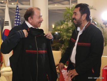 ¡Bienvenidos a Nicaragua en nombre de la Paz!