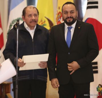 ¡Bienvenidos a Nicaragua en nombre de la Paz!