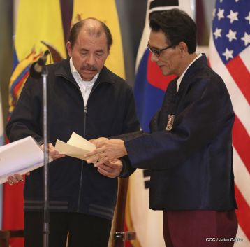 ¡Bienvenidos a Nicaragua en nombre de la Paz!