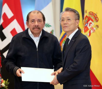 ¡Bienvenidos a Nicaragua en nombre de la Paz!