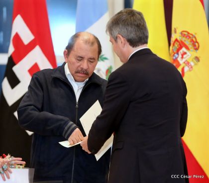 ¡Bienvenidos a Nicaragua en nombre de la Paz!