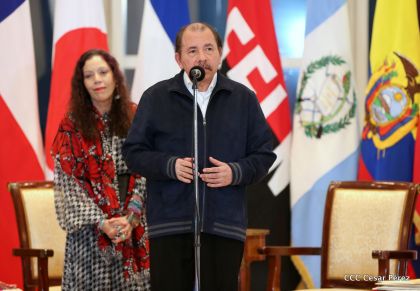 ¡Bienvenidos a Nicaragua en nombre de la Paz!