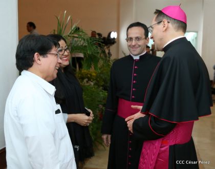 ¡Bienvenidos a Nicaragua en nombre de la Paz!