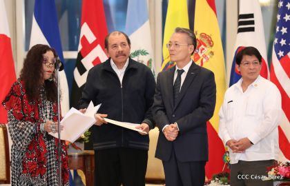 ¡Bienvenidos a Nicaragua en nombre de la Paz!