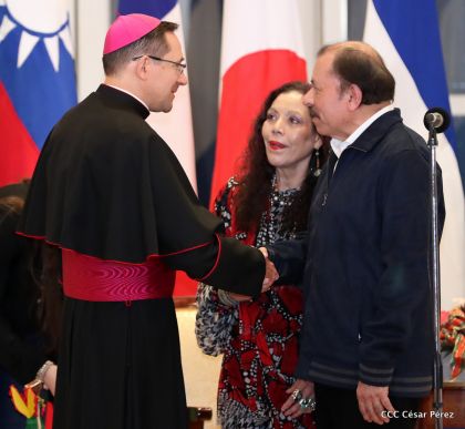 ¡Bienvenidos a Nicaragua en nombre de la Paz!