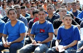 Más de mil presos reciben el perdón presidencial de convivencia familiar