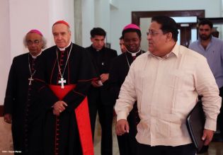 Presidente Daniel y Compañera Rosario se reúnen con Enviado Especial del Papa, Cardenal Nicolás de Jesús López