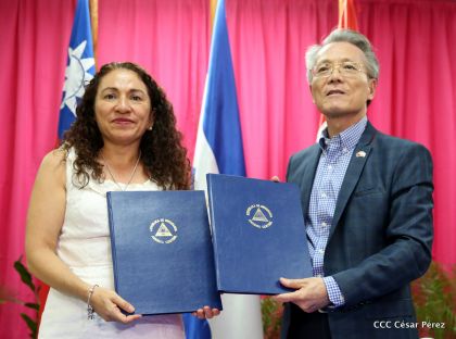    Minsa y China Taiwán firman convenio para fortalecer tratamiento de enfermedad renal crónica