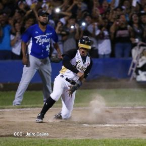 León campeón de la LBPN