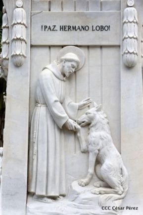 Así se conmemoró el 152 aniversario del natalicio de Rubén Darío