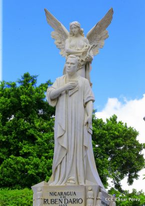 Así se conmemoró el 152 aniversario del natalicio de Rubén Darío