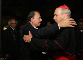 Presidente Daniel y Compañera Rosario se reúnen con Enviado Especial del Papa, Cardenal Nicolás de Jesús López