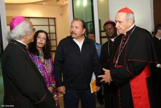 Presidente Daniel y Compañera Rosario se reúnen con Enviado Especial del Papa, Cardenal Nicolás de Jesús López