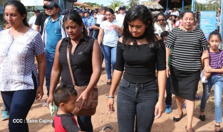 ¡Honor y Gloria a nuestros compañeros, honor y gloria a nuestra Policía Nacional!