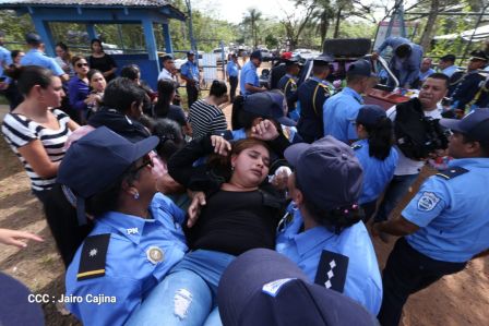 ¡Honor y Gloria a nuestros compañeros, honor y gloria a nuestra Policía Nacional!