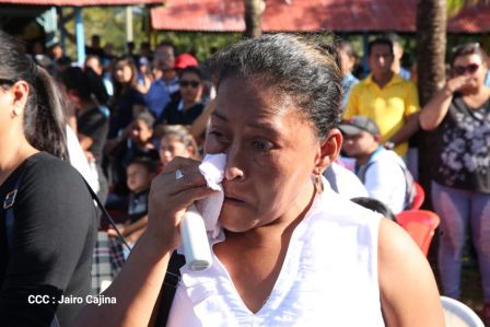 ¡Honor y Gloria a nuestros compañeros, honor y gloria a nuestra Policía Nacional!