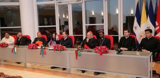 Presidente Daniel y Compañera Rosario se reúnen con Enviado Especial del Papa, Cardenal Nicolás de Jesús López