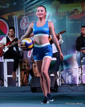 Elección de la señorita Managua Bicentenaria