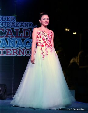 Elección de la señorita Managua Bicentenaria