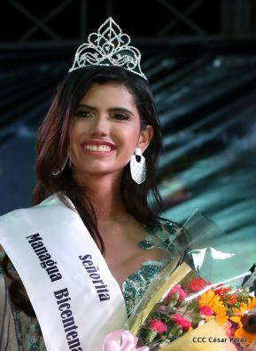 Elección de la señorita Managua Bicentenaria