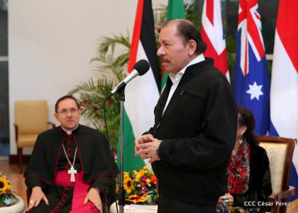 Embajadores presentan credenciales en una Nicaragua que quiere paz