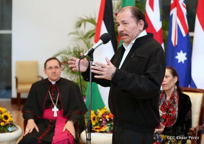 Embajadores presentan credenciales en una Nicaragua que quiere paz