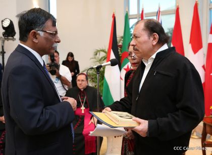 Embajadores presentan credenciales en una Nicaragua que quiere paz