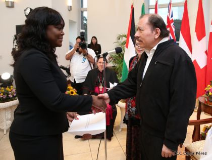 Embajadores presentan credenciales en una Nicaragua que quiere paz